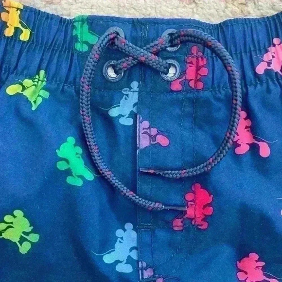 3 x  25$ Swim Trunks Size 5 - Picture 3 of 12